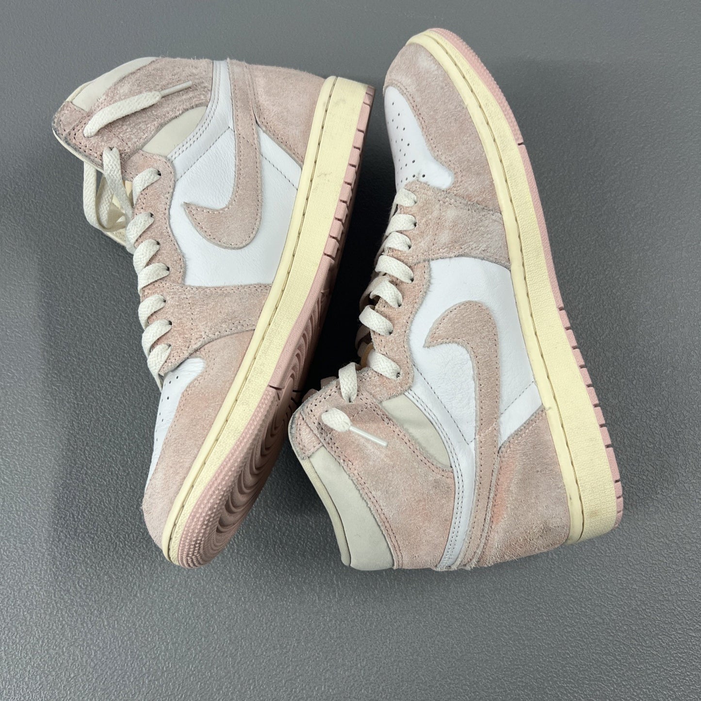 Size 10.5 - Air Jordan 1 Retro OG High Washed Pink (Wmns)
