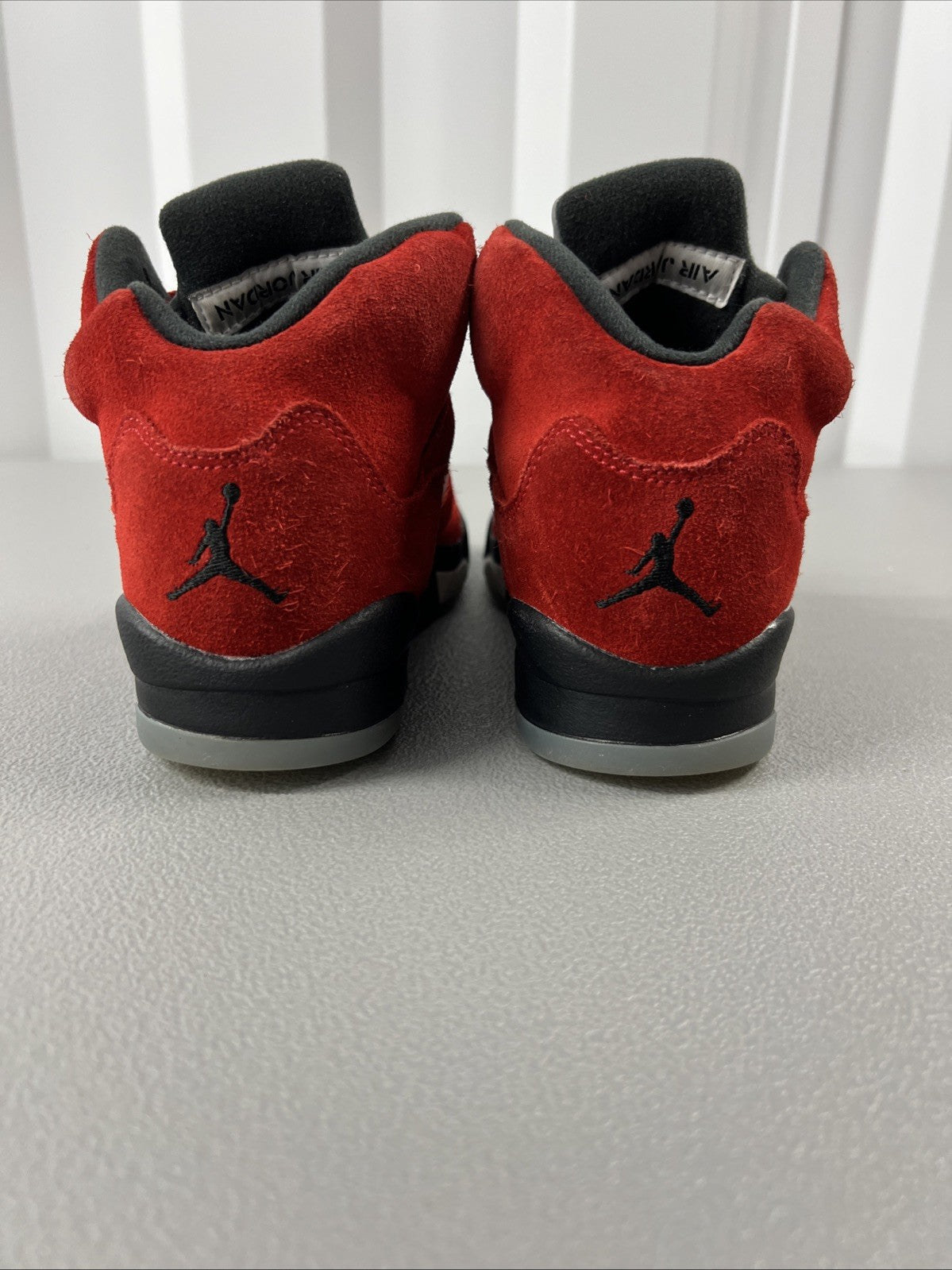 Size 4.5Y - Air Jordan 5 Retro GS 'Raging Bull' 2020