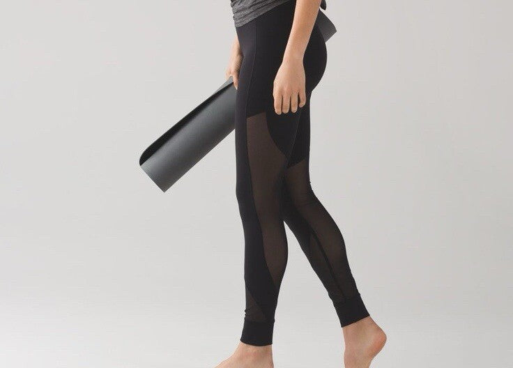 Size 4 - Lululemon Hot Like Agni Pant
