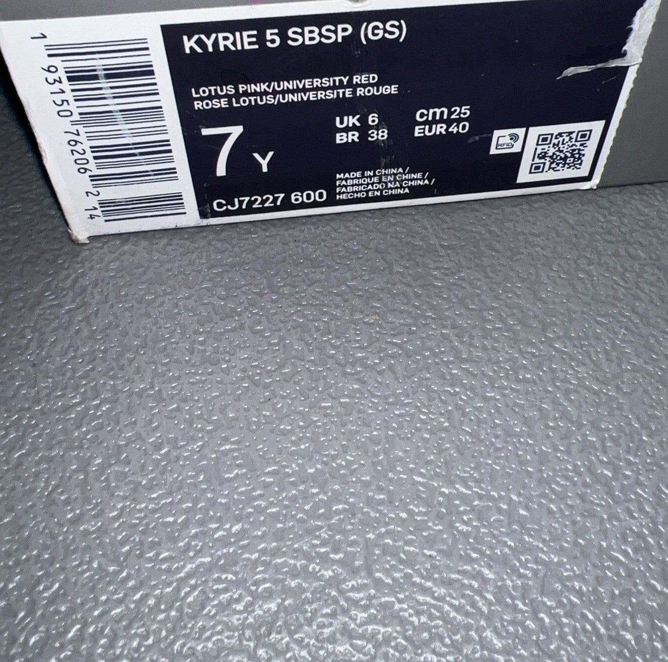 Size 7Y or 8.5 Wmns- Nike Kyrie 5 Spongebob Patrick Star GS