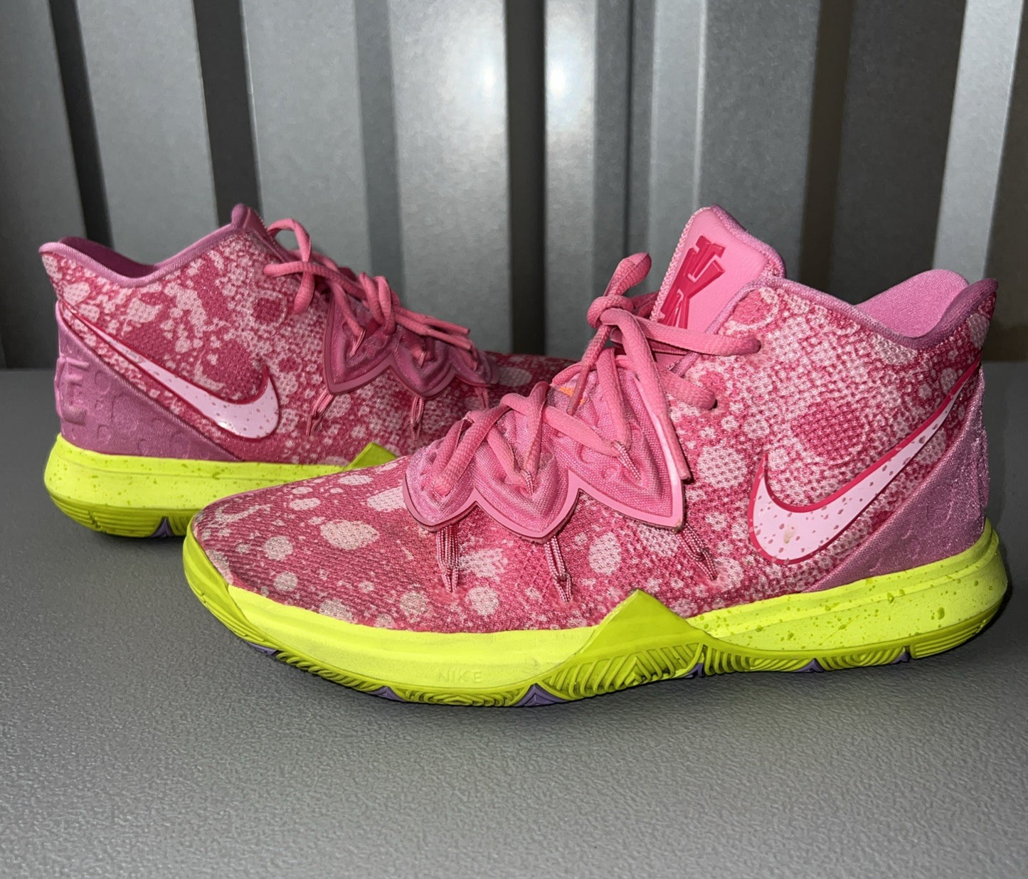 Size 7Y or 8.5 Wmns- Nike Kyrie 5 Spongebob Patrick Star GS