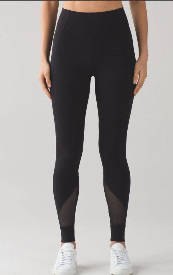 Size 4 - Lululemon Hot Like Agni Pant