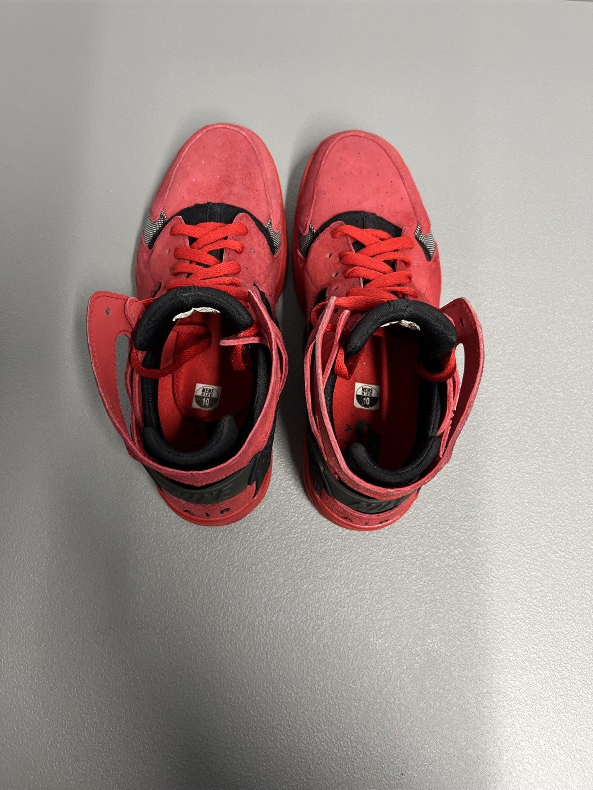 Size 10 - Nike Air Flight Huarache Men’s ‘University Red Black’