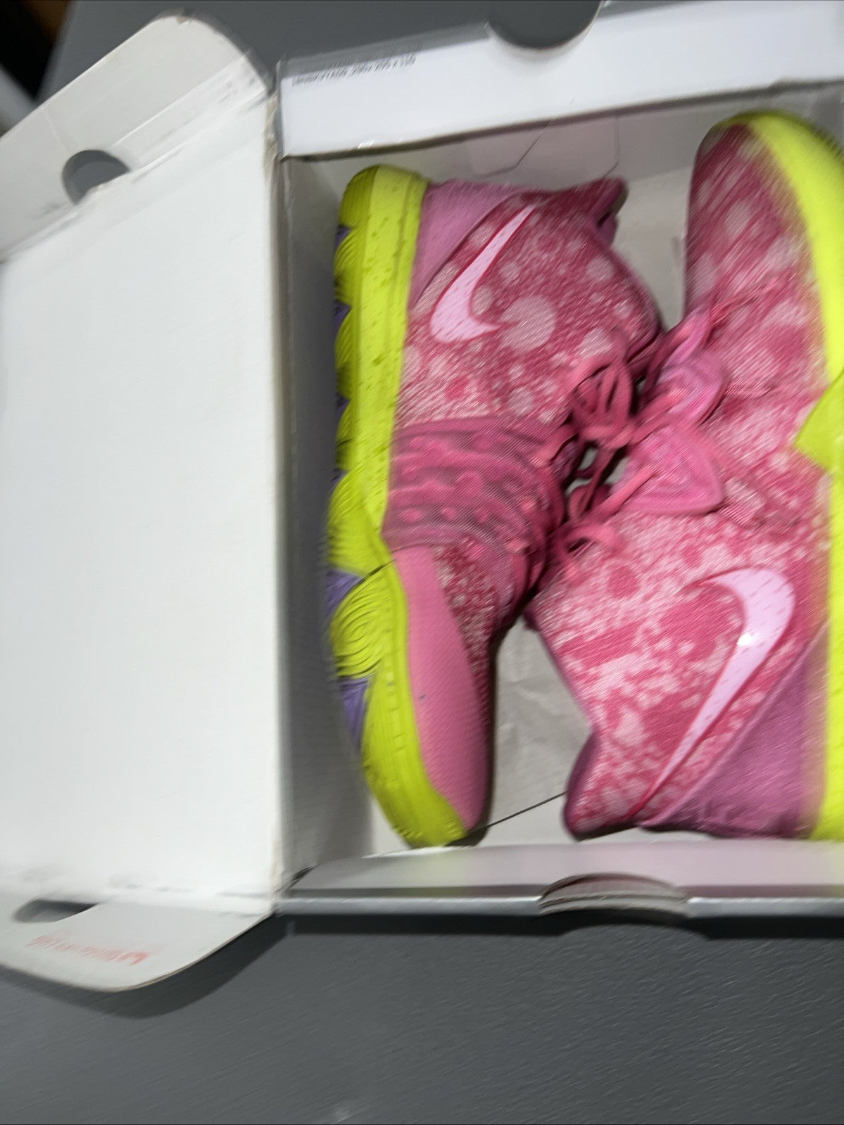 Size 7Y or 8.5 Wmns- Nike Kyrie 5 Spongebob Patrick Star GS