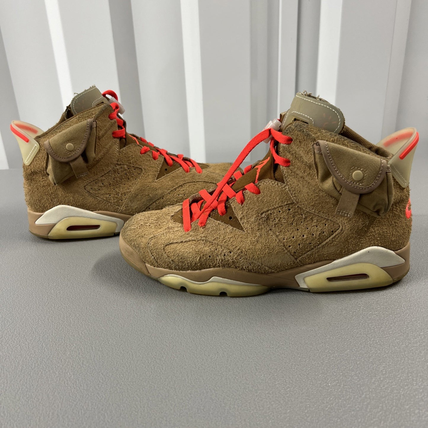 Size 11.5 - Jordan 6 Retro x Travis Scott Mid British Khaki