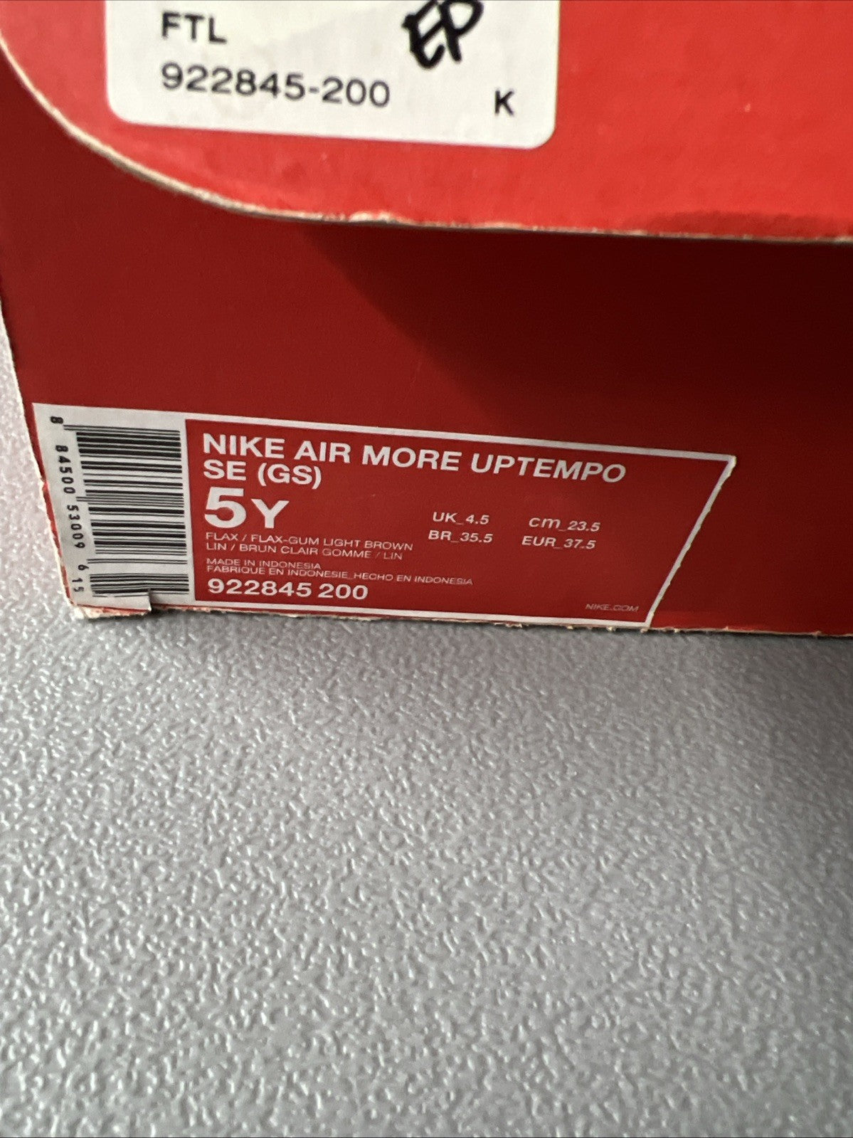 Size 5Y or 6.5 Wmns - Nike Air More Uptempo Mid ‘Flax’ GS