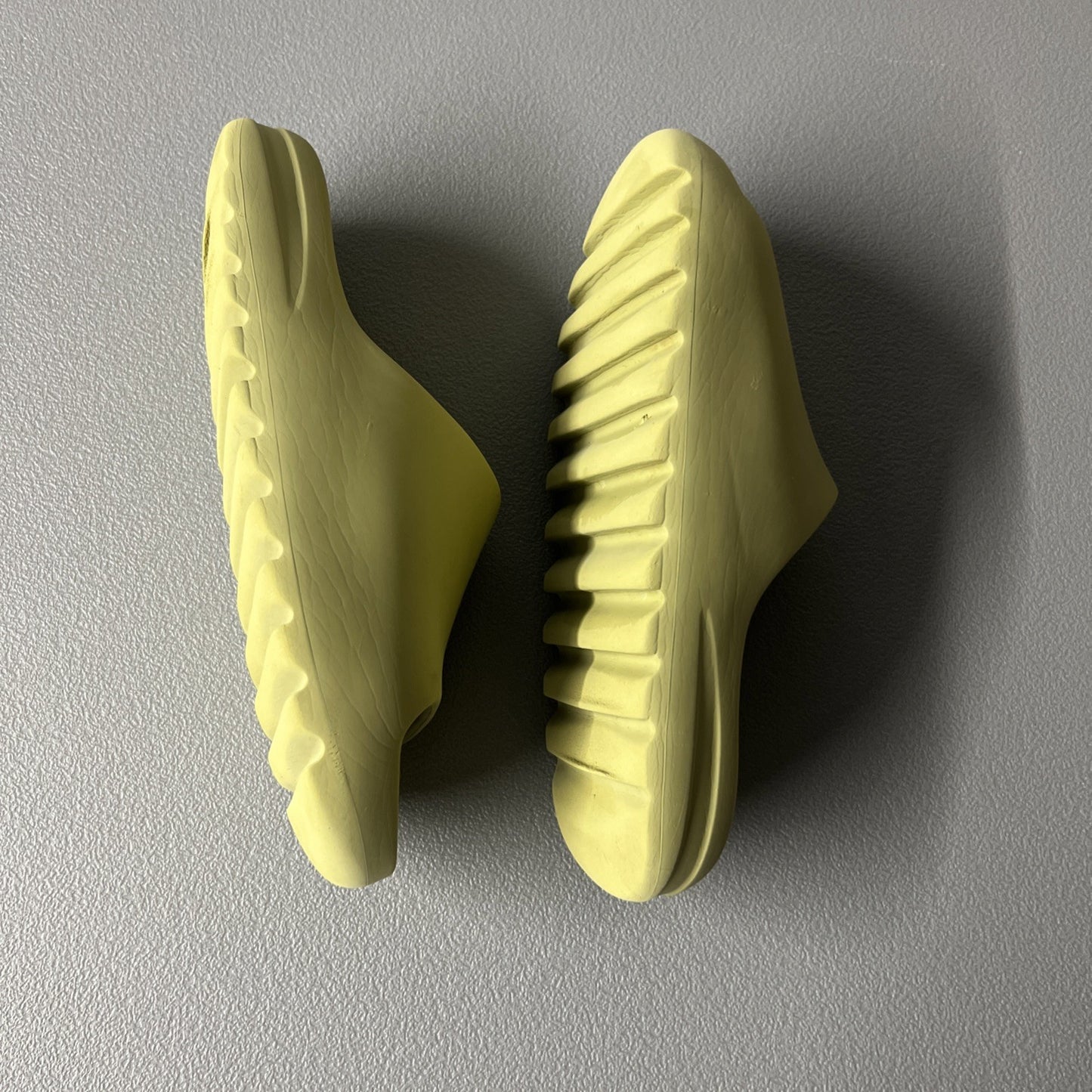 Size 9 Men’s or 10.5 Wmns- Adidas Yeezy Slide ‘Resin’