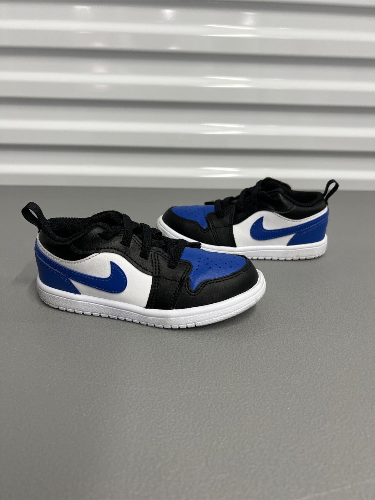 Size 10C - Jordan 1 Retro Low ALT Alternate Royal Toe (Toddler)