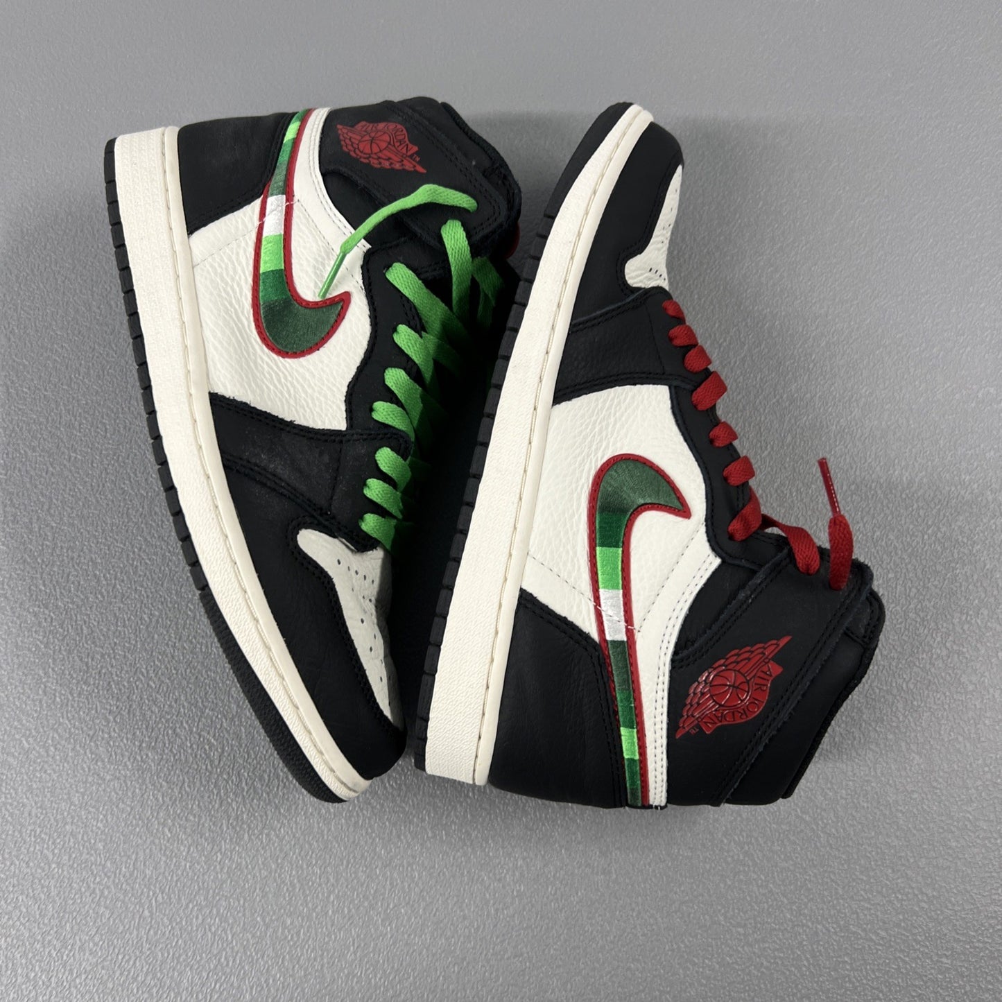 Size 9.5 - Air Jordan 1 Retro OG High ‘A Star Is Born’