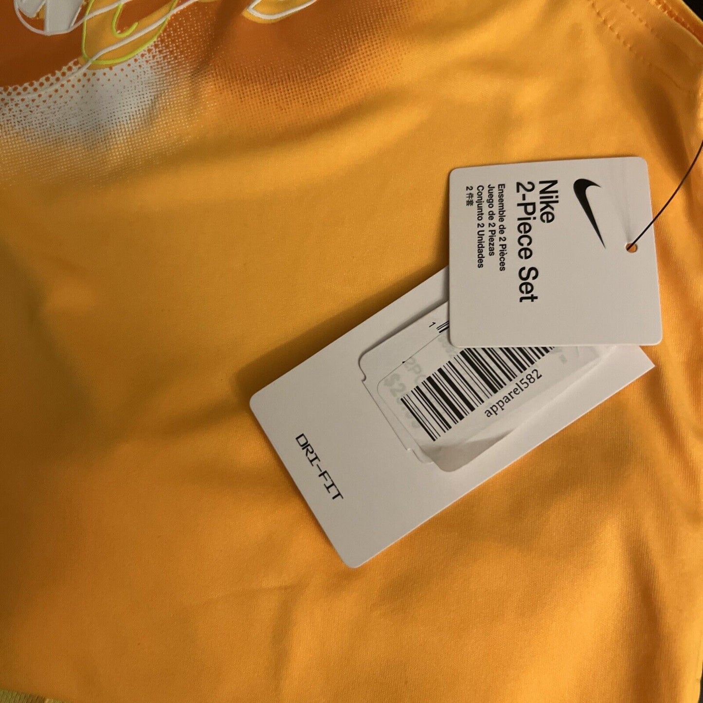 Size Small-Nike 2 piece set Kids (4-5 Years)