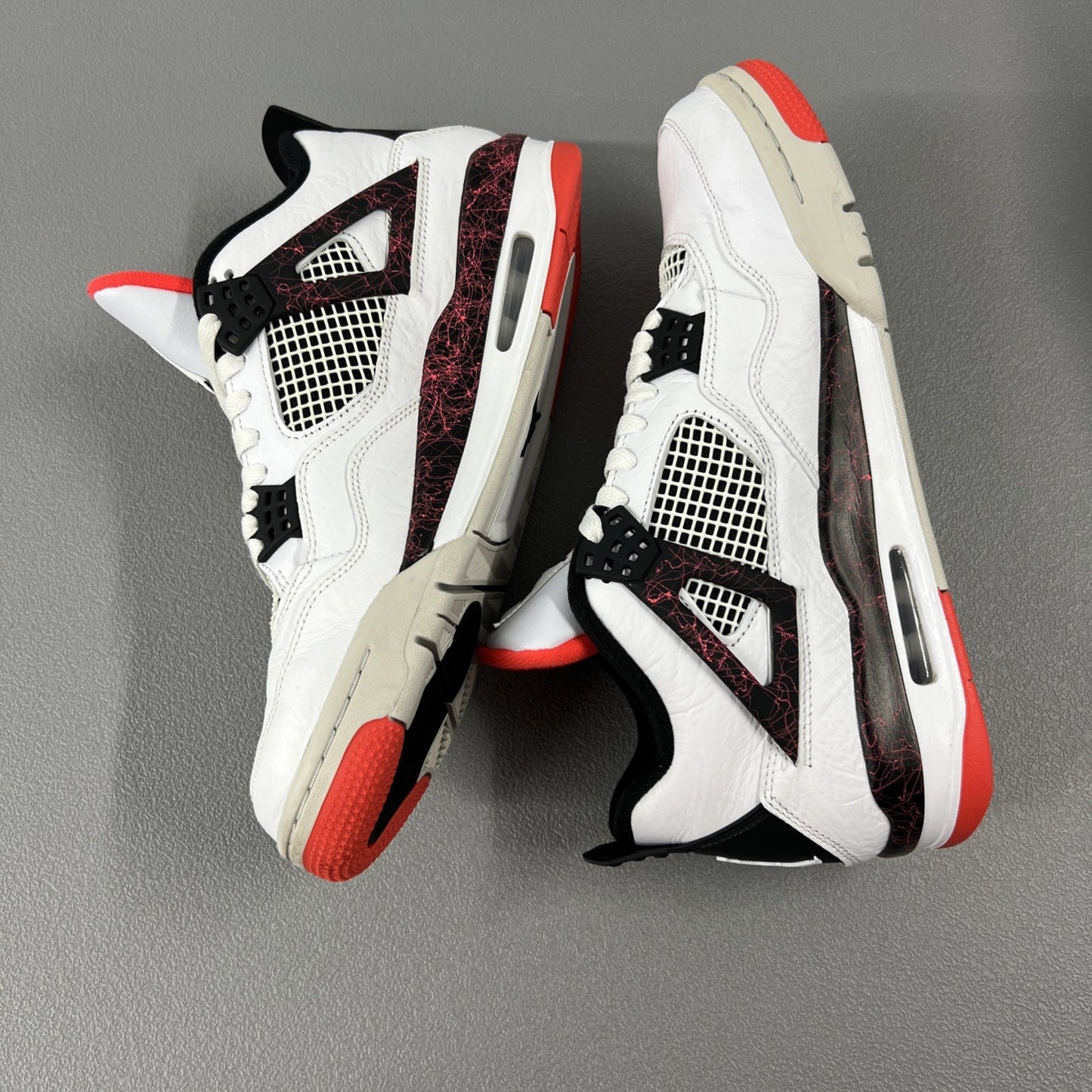 Size 11 - Jordan 4 Retro ‘Flight Nostalgia’