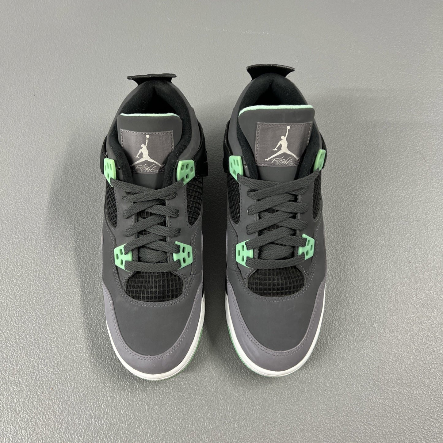 Size 6.5 Y or 8 Wmns - Jordan 4 Retro ‘Green Glow’ GS