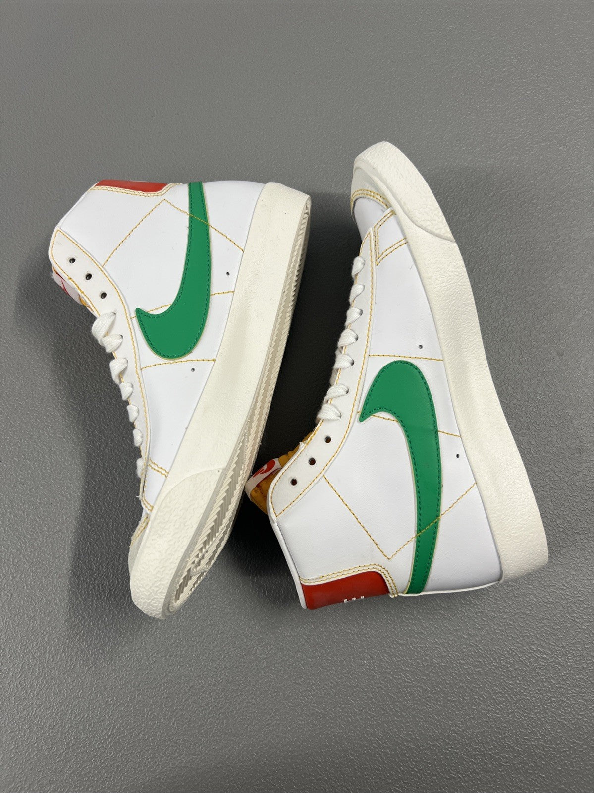 Size 5Y or 6.5 Wmns - Nike Blazer Mid GS 'Roswell Rayguns'