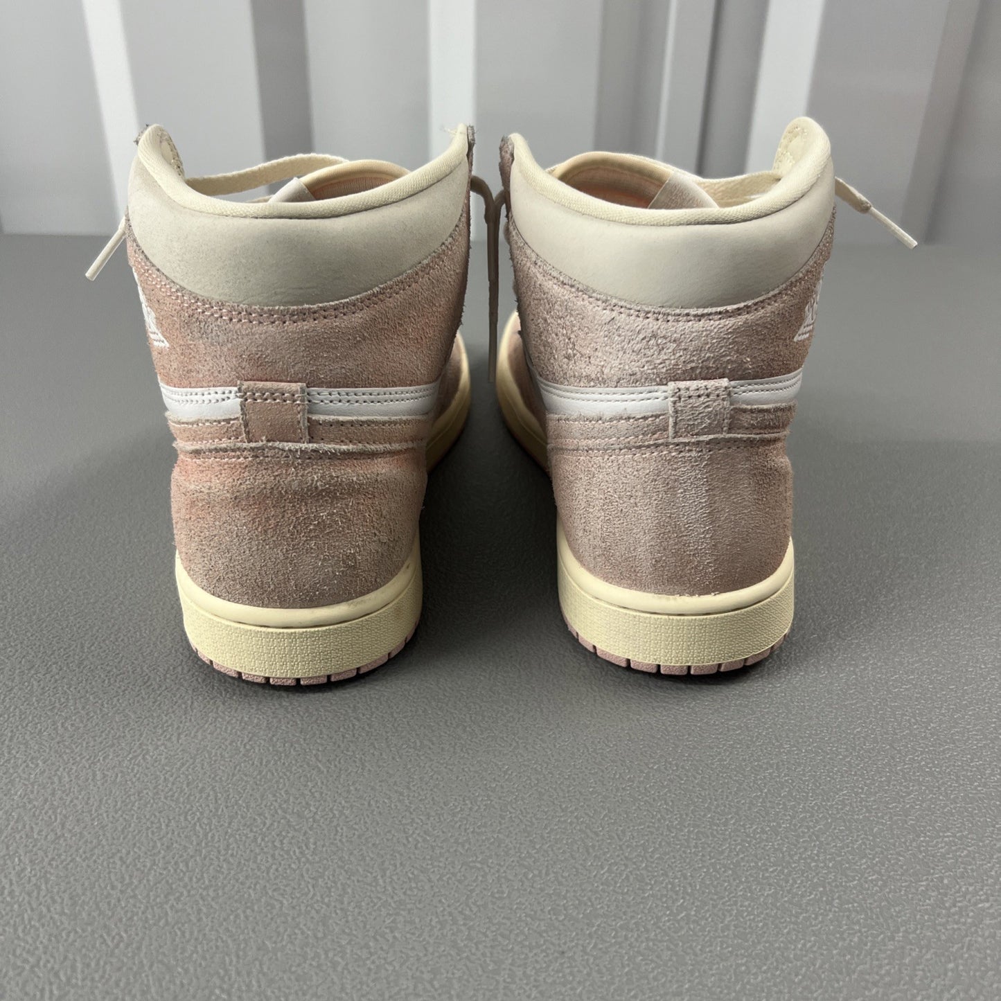 Size 10.5 - Air Jordan 1 Retro OG High Washed Pink (Wmns)