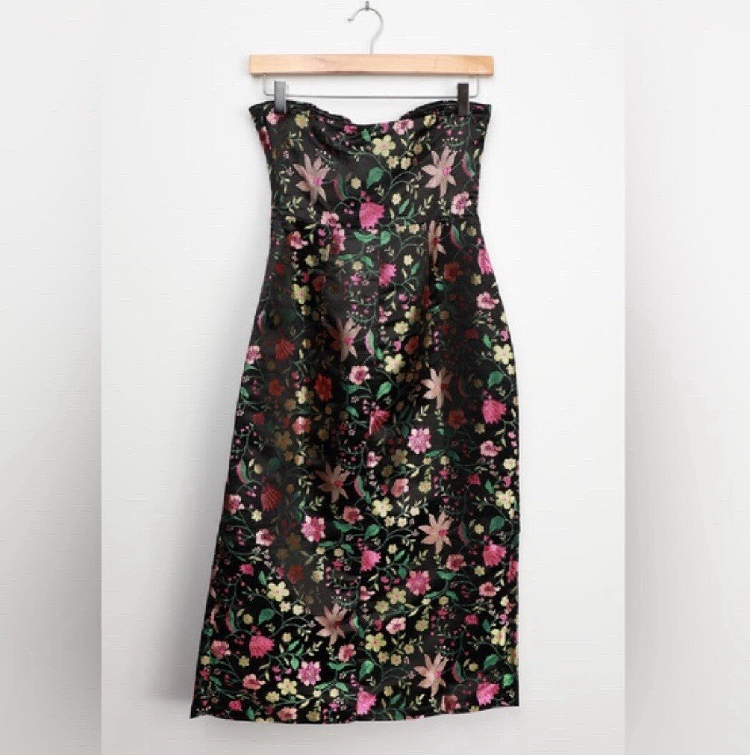 Size M- Lulus Make a Move Black Floral Jacquard Strapless Dress