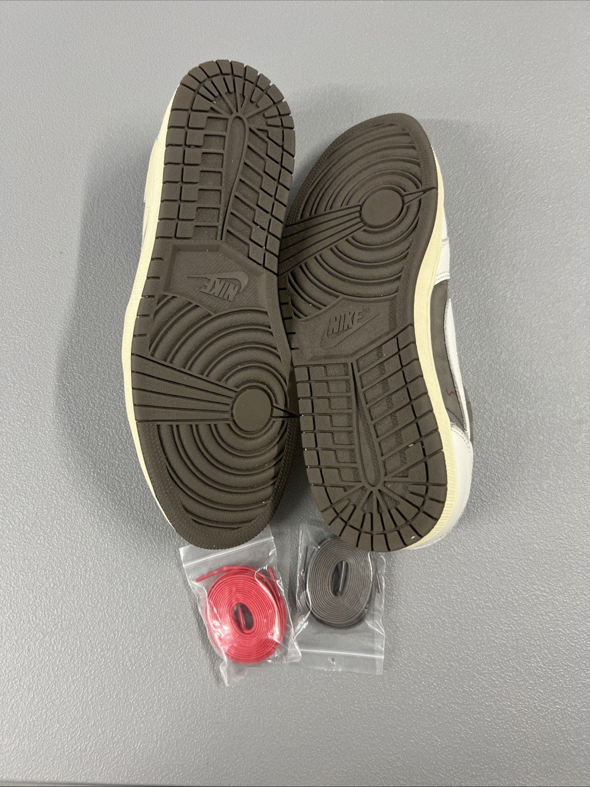 Size 11.5 - Air Jordan 1 Low Travis Scott Reverse Mocha