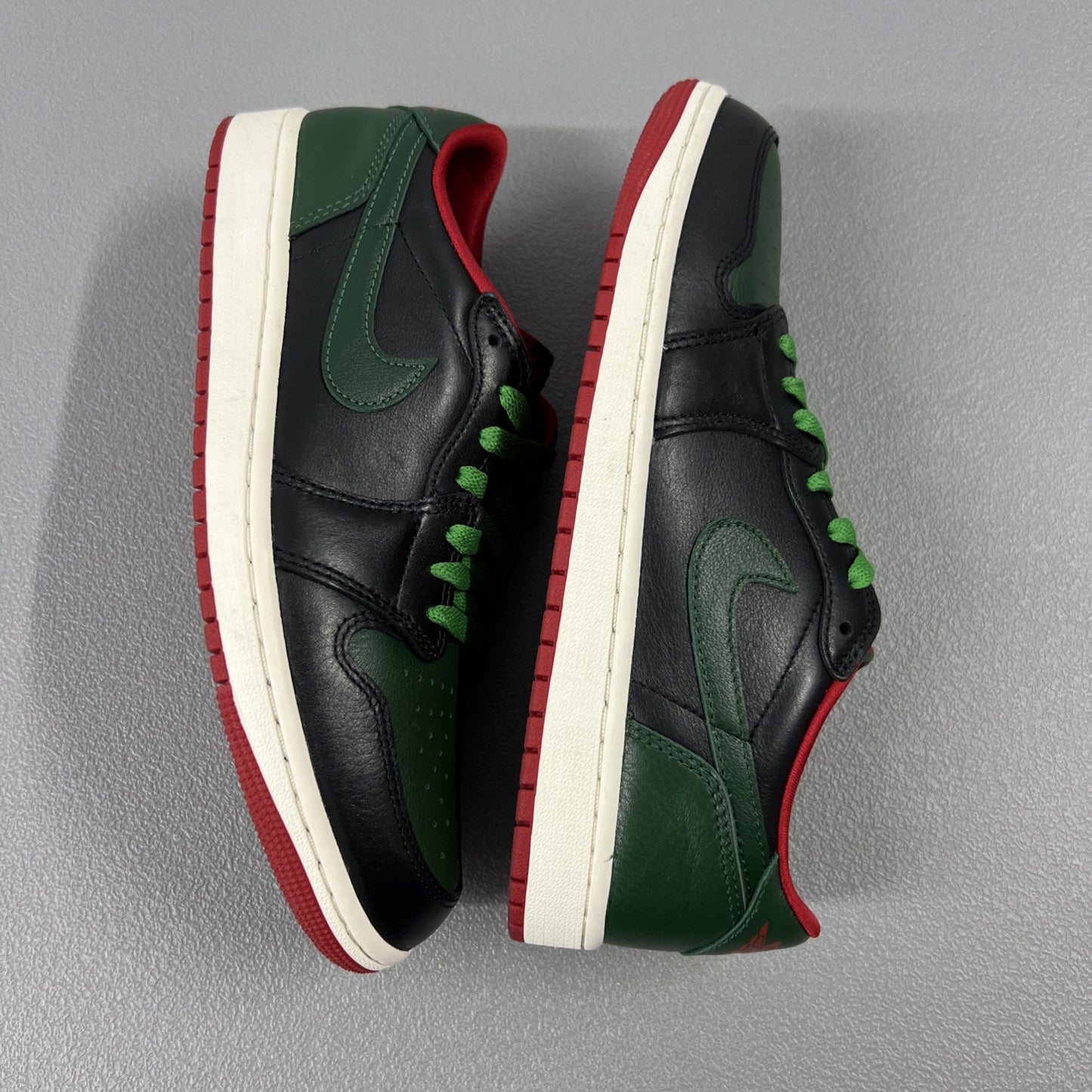 Size 10 - Air Jordan 1 Retro OG Low Wmns ‘Black Gorge Green’