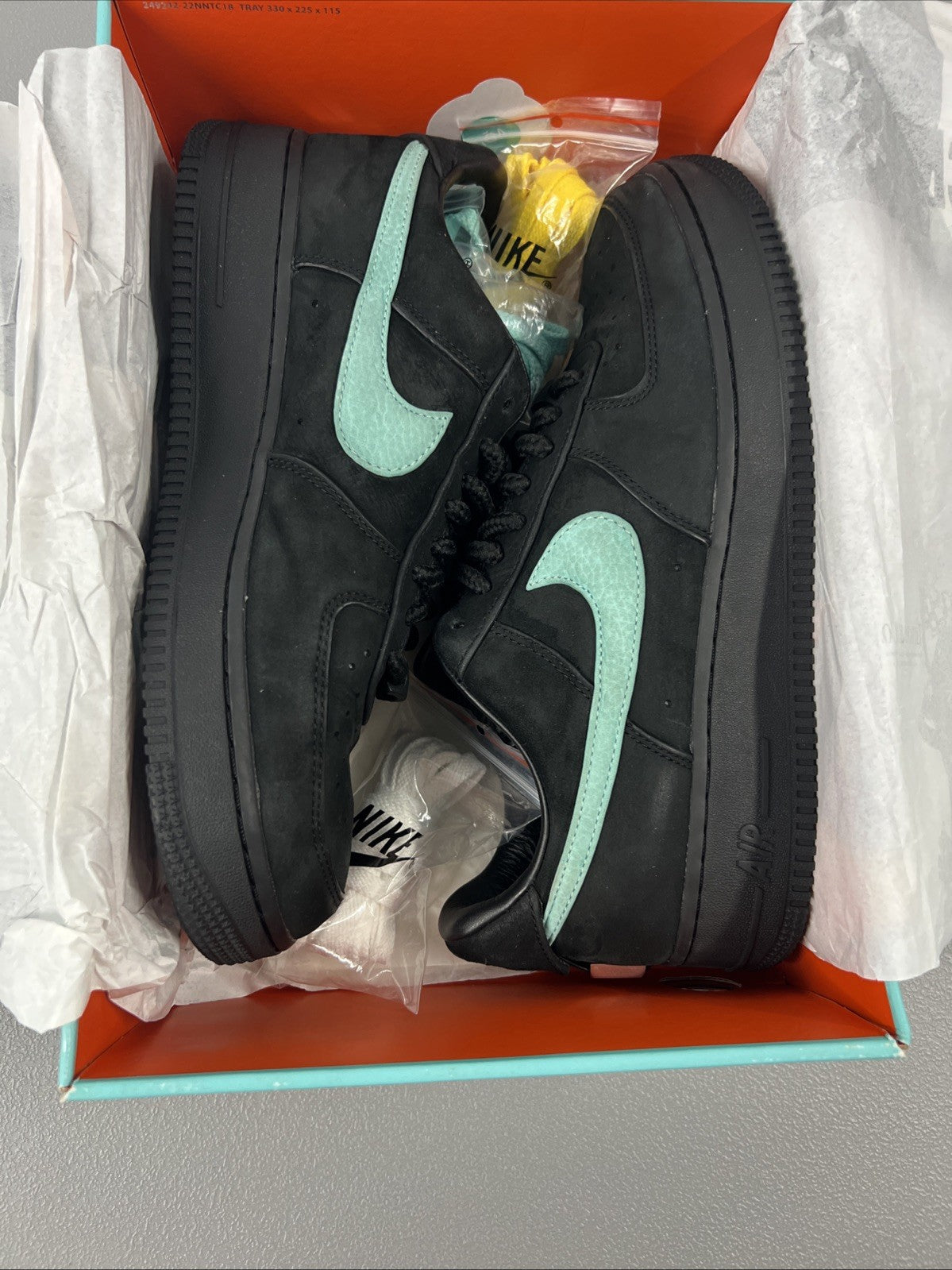 Size 10- Nike Air Force 1 Tiffany & Co. 1837