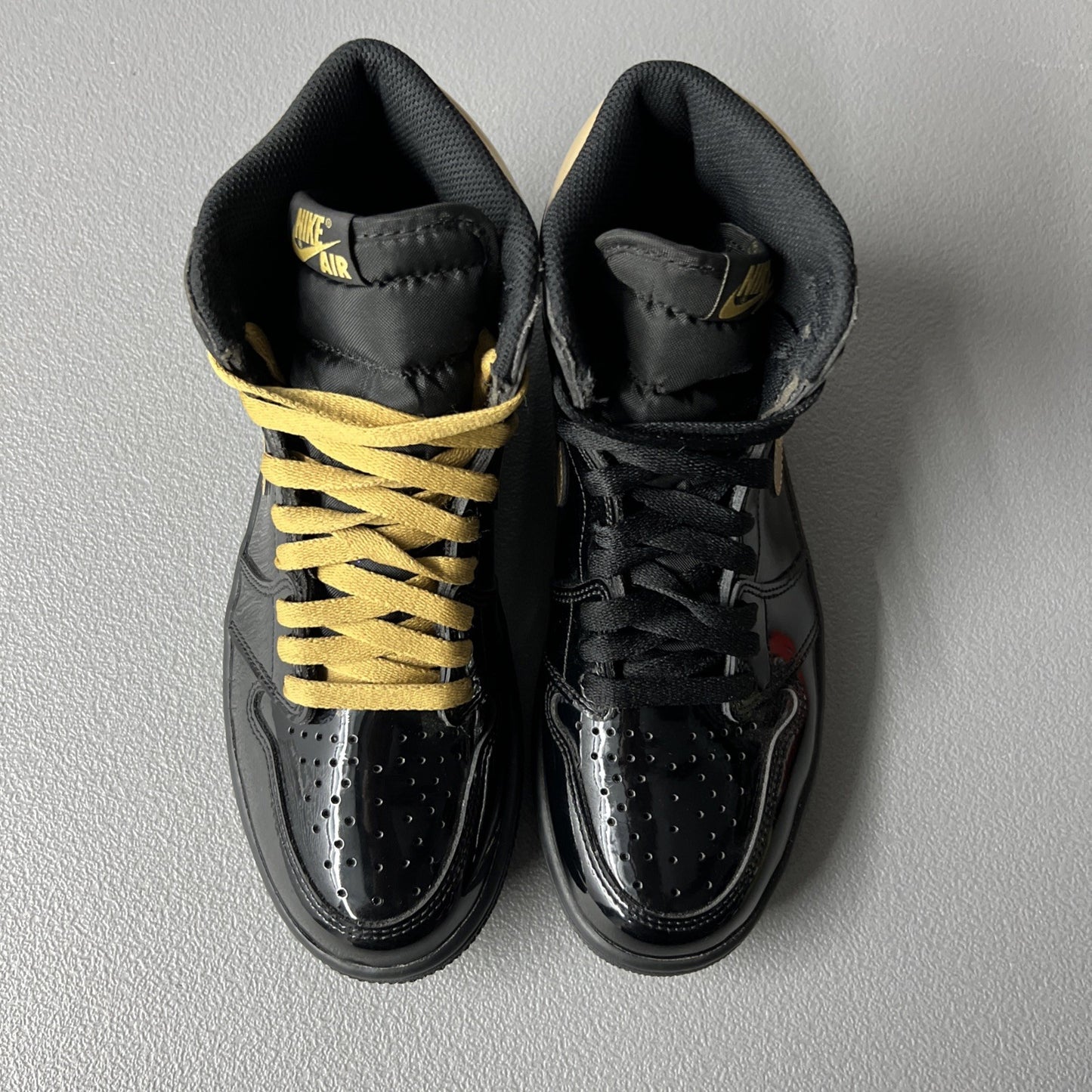 Size 7.5 Men’s or 9 Wmns - Air Jordan 1 ‘Black Metallic Gold’