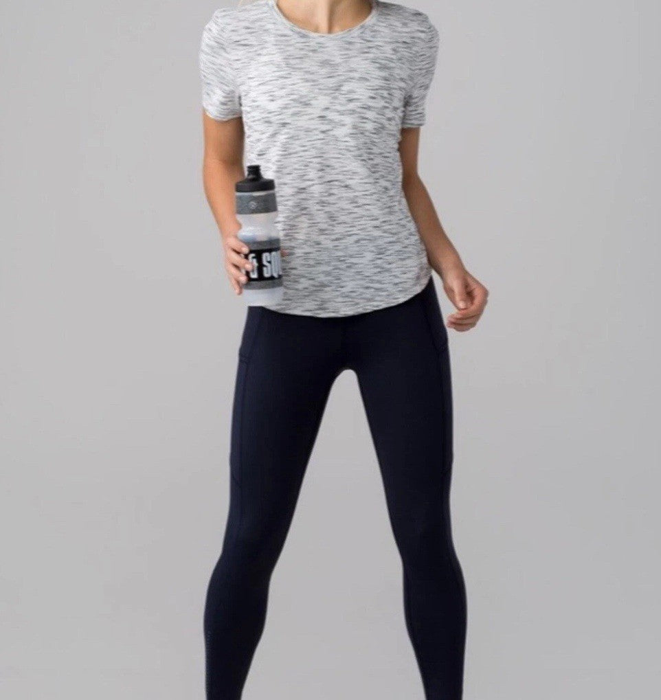 Size Small- Lululemon Long Distance Short Sleeve Tiger Space Dye Black White