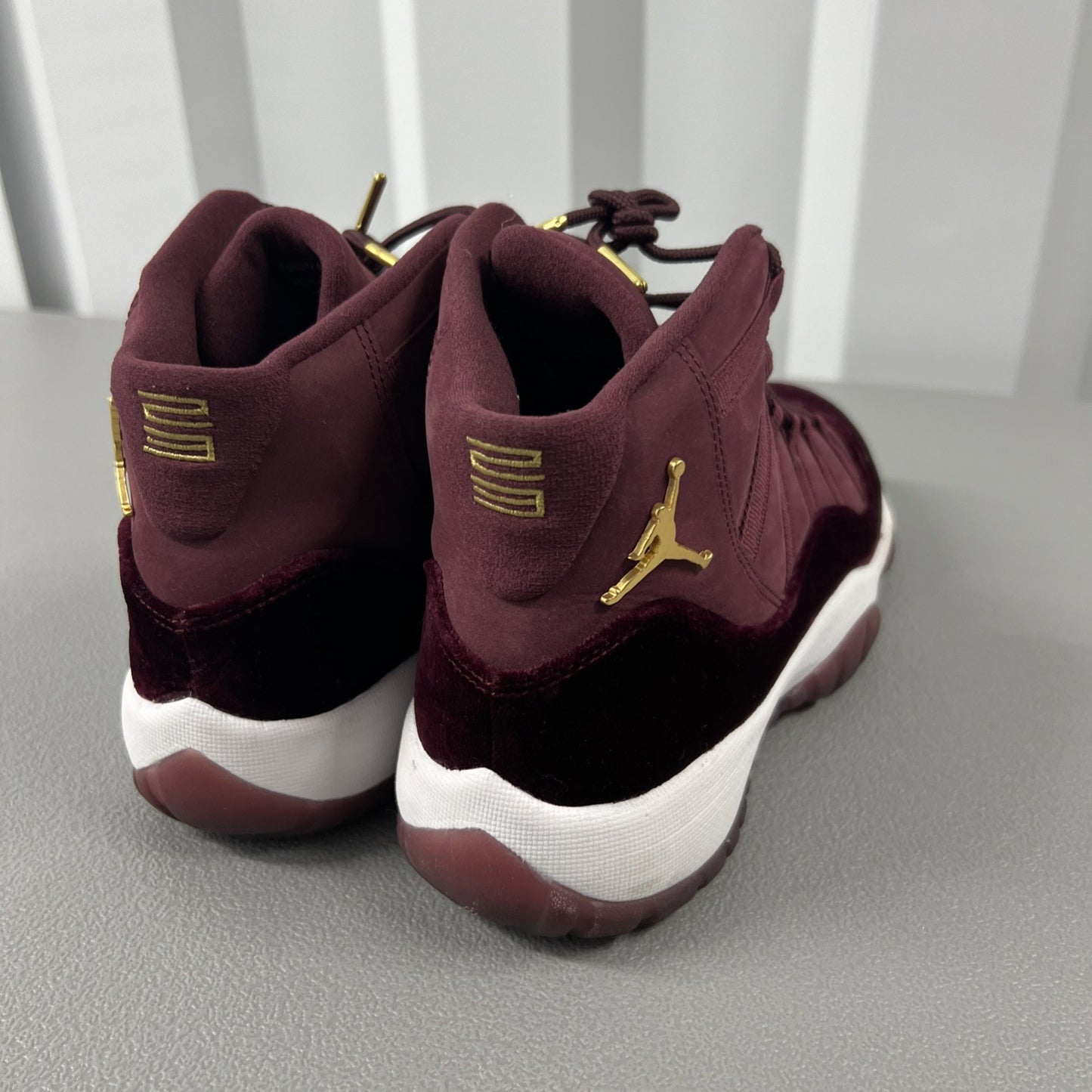 Size 8Y or 9.5 Wmns JORDAN 11 RETRO HEIRESS 'VELVET' Night Maroon (GS)