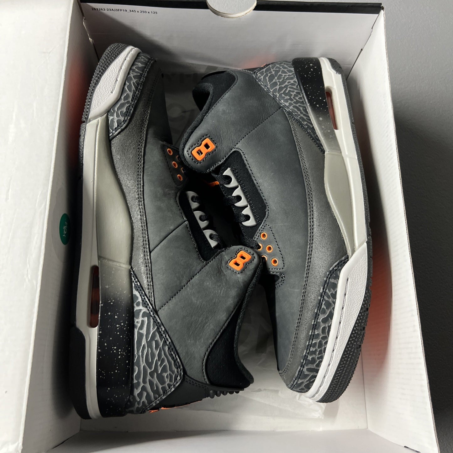 Size 11 - Jordan 3 Retro 2023 Mid ‘Fear Pack’
