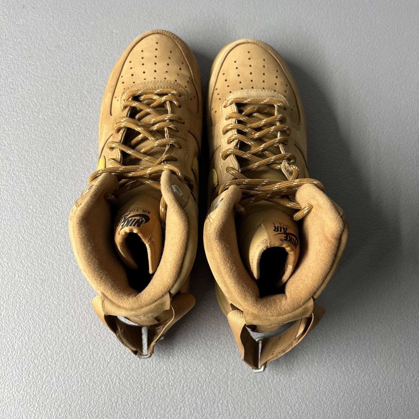 Size 8.5 Men’s or 10 Wmns- Nike Air Force 1 High ‘Flax’