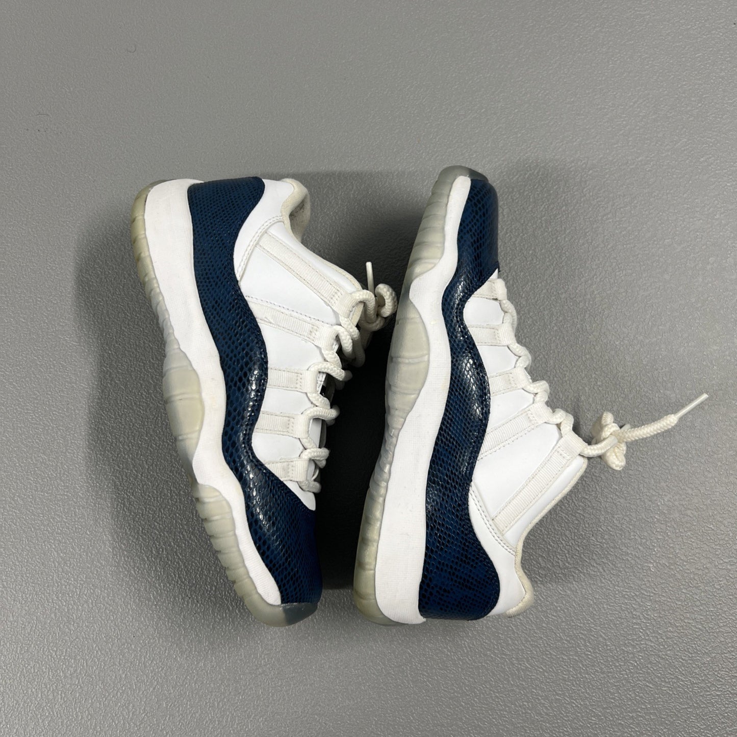 Size 6Y - Jordan 11 Retro Low GS 'Navy Snakeskin' 2019