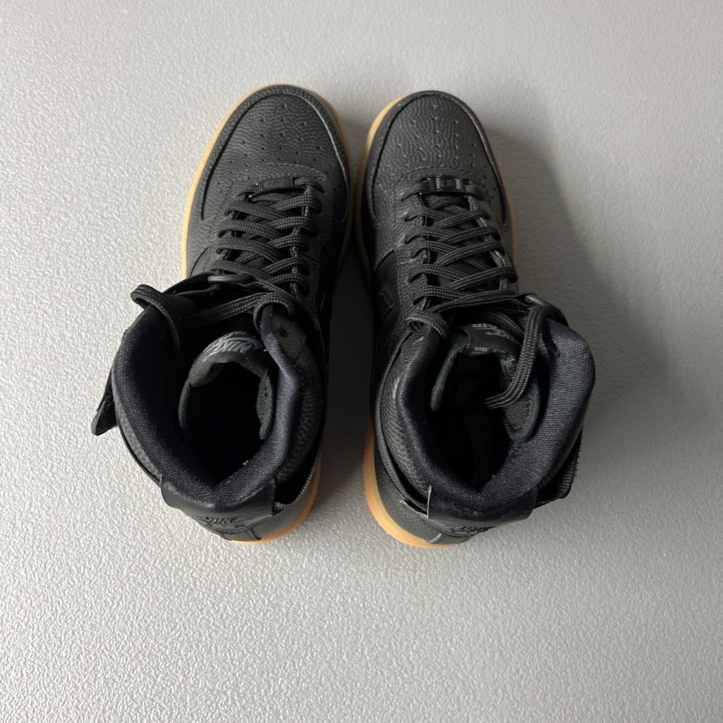 Size 7 Wmns- Air Force 1 Hi SE 'Black Gum'