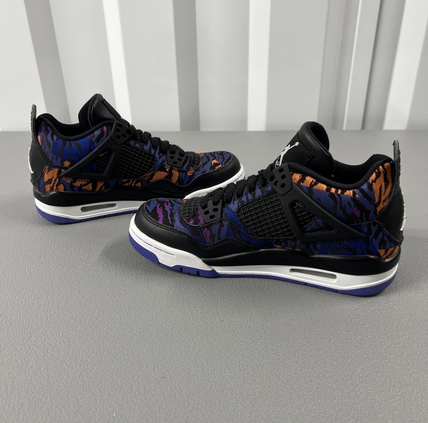 Size 6Y or 7.5 Wmns - Air Jordan 4 Retro SE (GS) ‘Rush Violet'