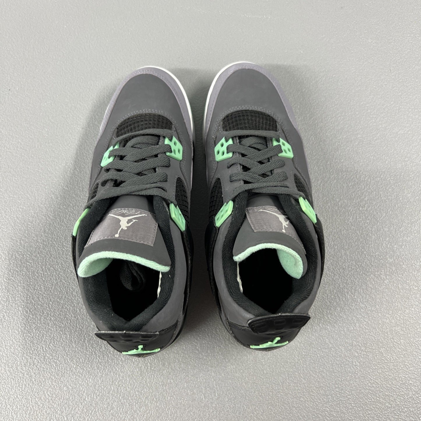 Size 6.5 Y or 8 Wmns - Jordan 4 Retro ‘Green Glow’ GS