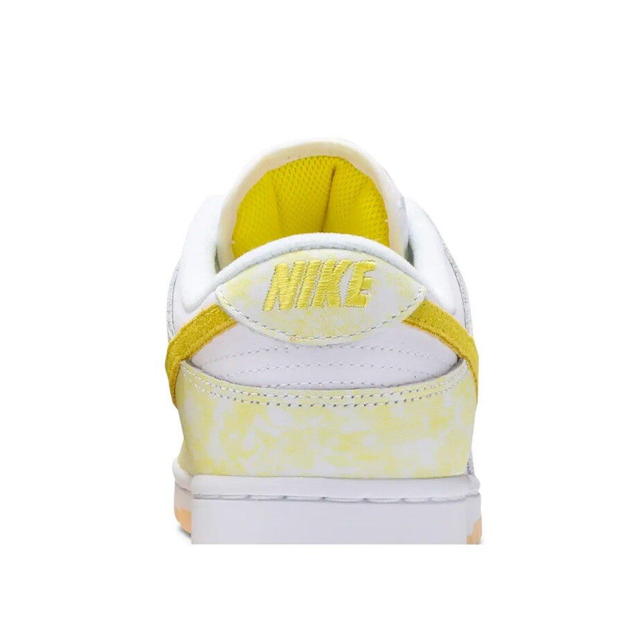 Size 10.5 - Nike Dunk OG Low Yellow Strike W