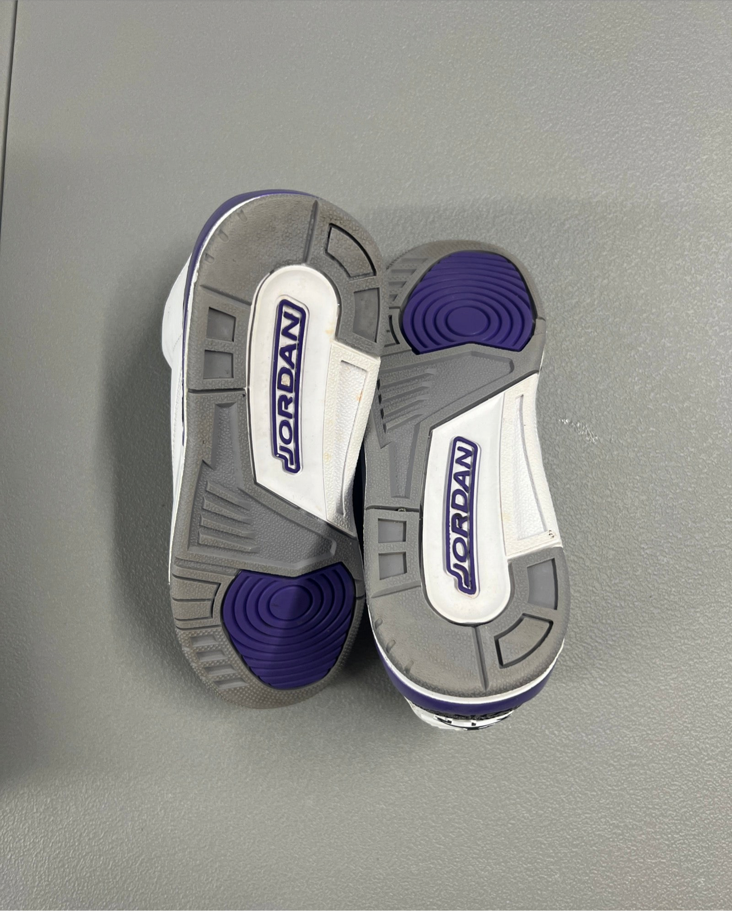 5.5Y Jordan 3 Retro Dark Iris (GS)