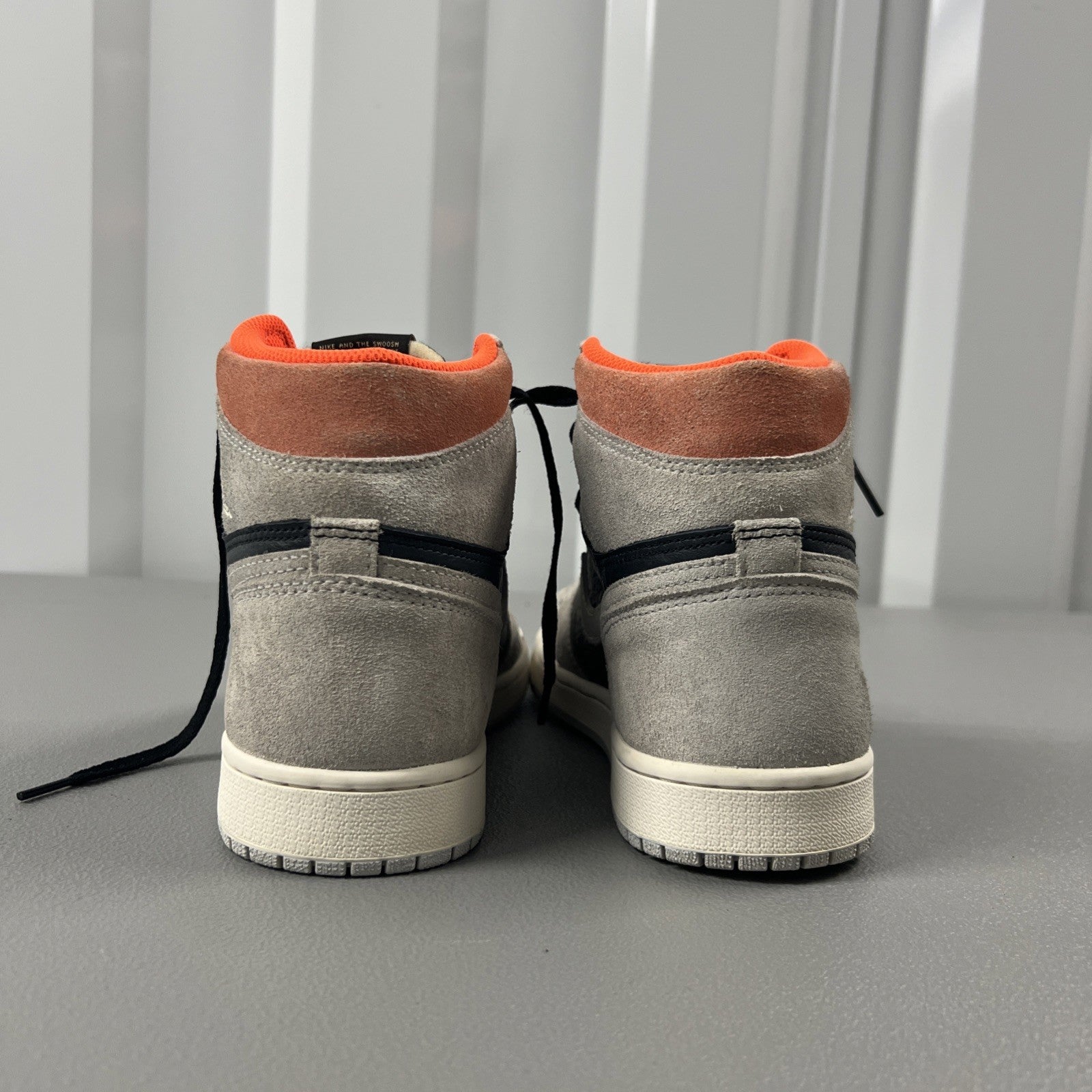 Size 9.5 - Air Jordan 1 Retro High OG 'Neutral Grey'