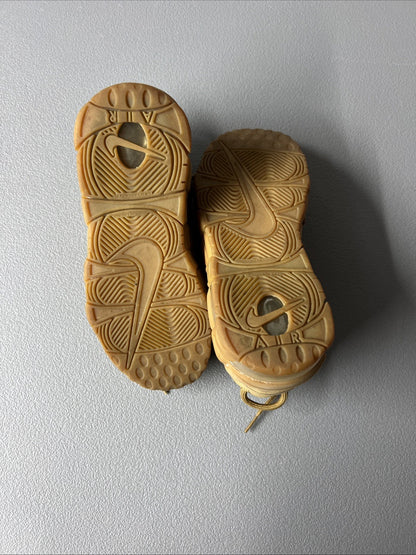 Size 5Y or 6.5 Wmns - Nike Air More Uptempo Mid ‘Flax’ GS