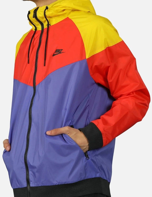 Size Medium- Nike Sportswear Heritage Windrunner Jacket