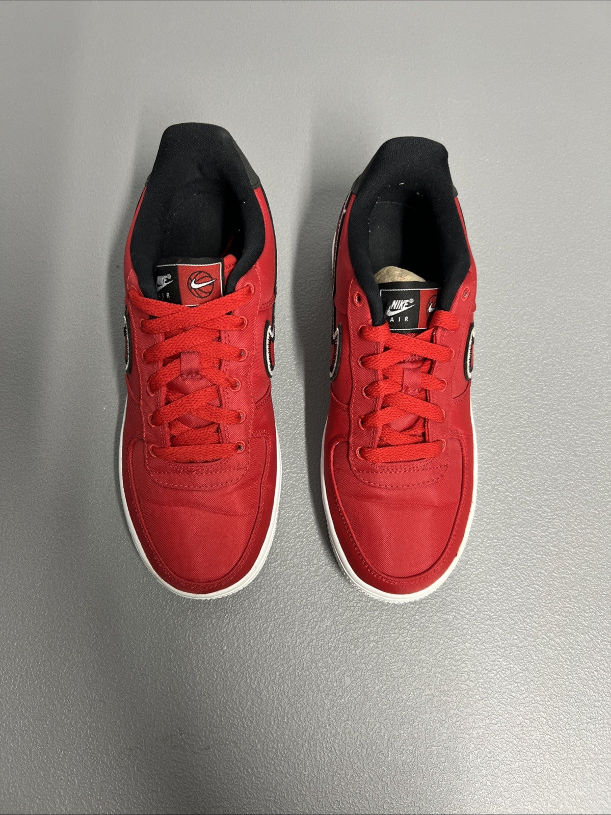 Size 5Y or 6.5 Wmns- Nike Air Force 1 Low LV8 ‘University Red White’ (GS)