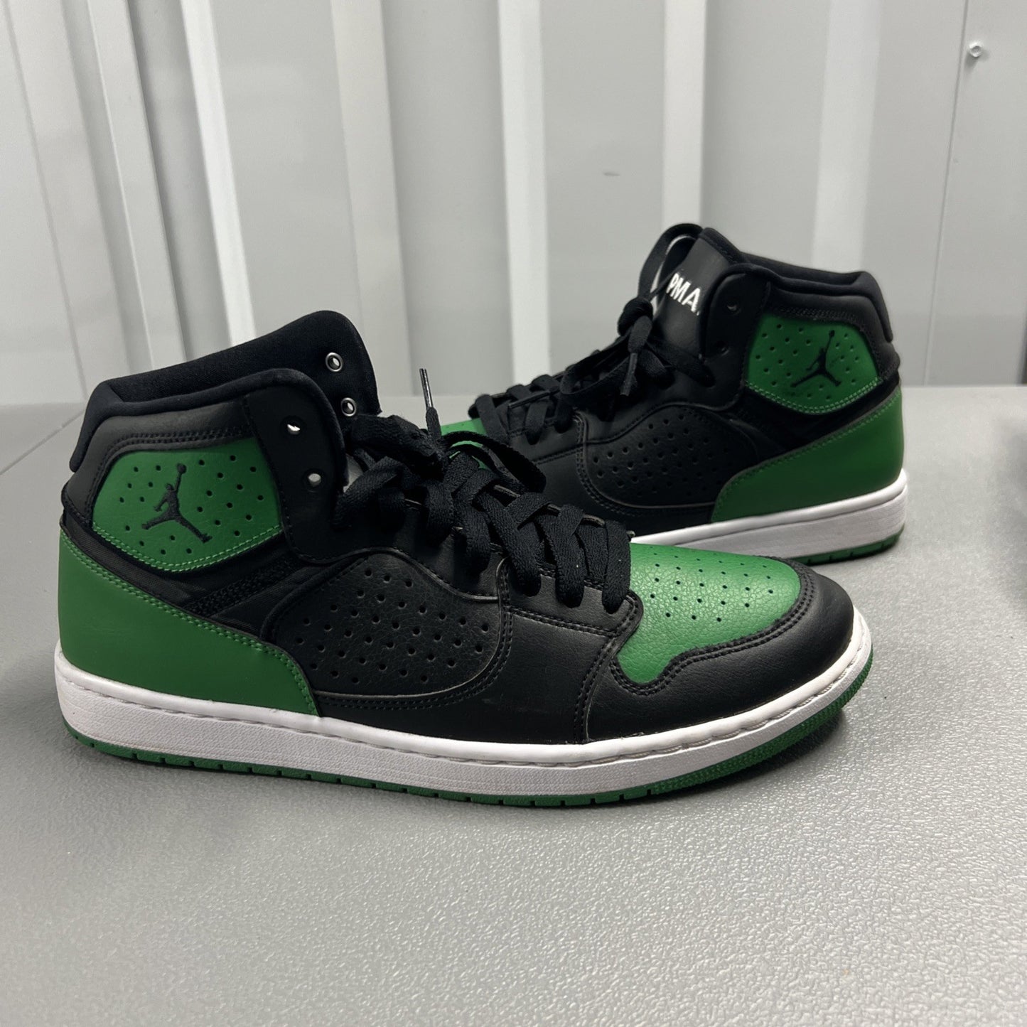 Size 10.5 - Jordan Access Black Aloe Verde