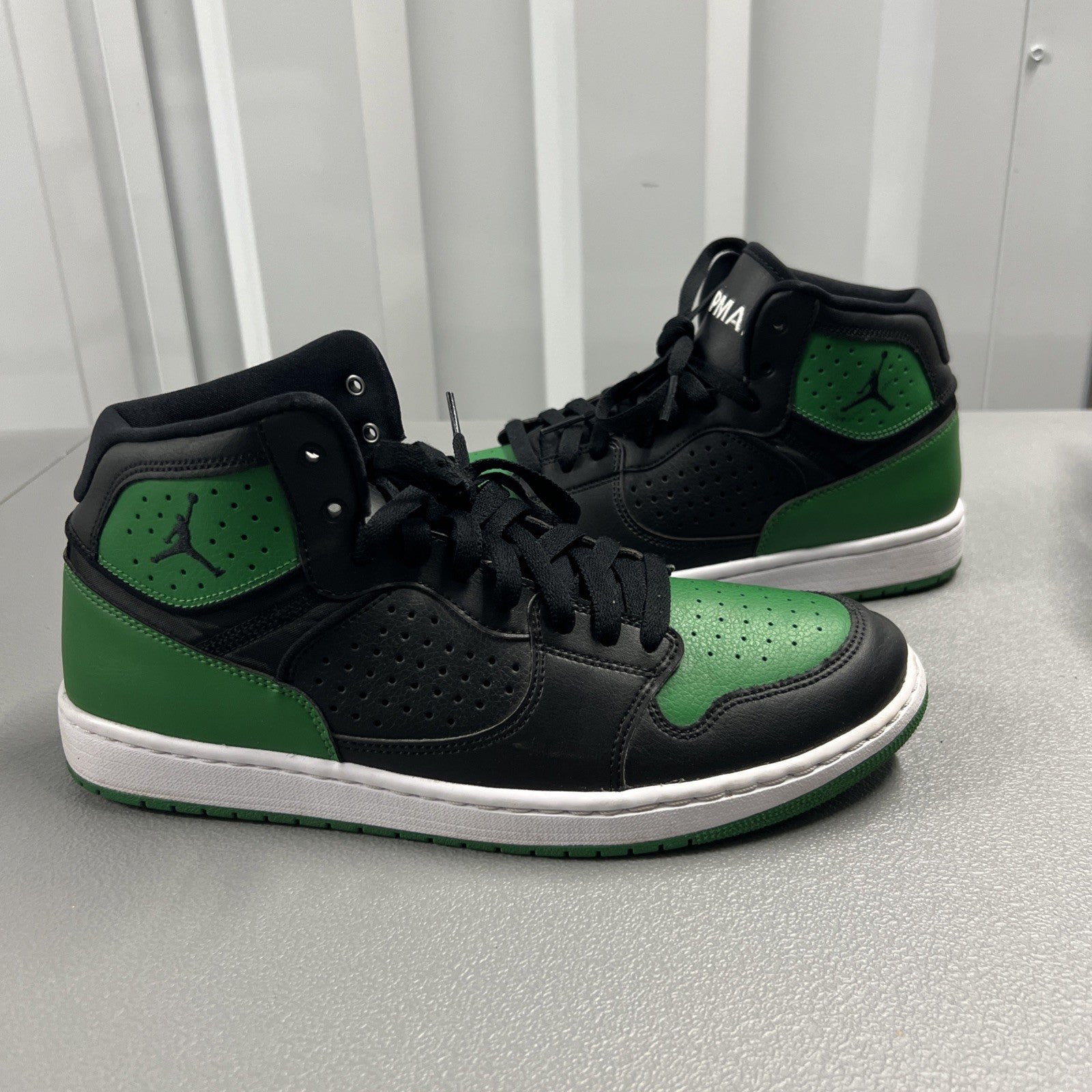 Size 10.5 - Jordan Access Black Aloe Verde
