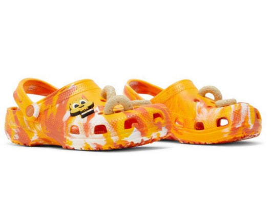 Crocs Classic Clog Honey Nut Cheerios Size - 5J  (Kids)