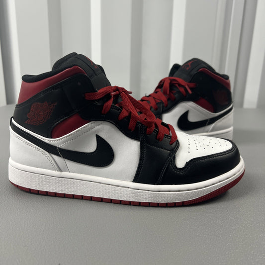 Size 9 - Air Jordan 1 Mid 'Gym Red Black Toe'