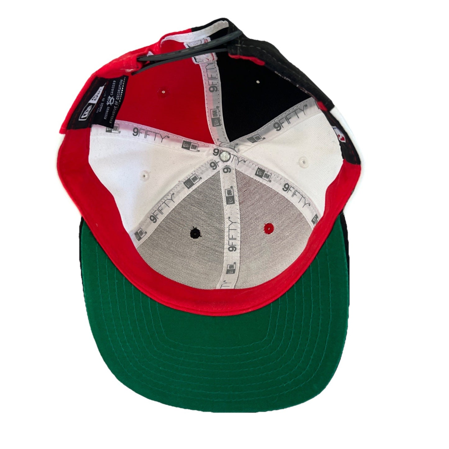 New Era Chicago Bulls Pinwheel Snapback Cap