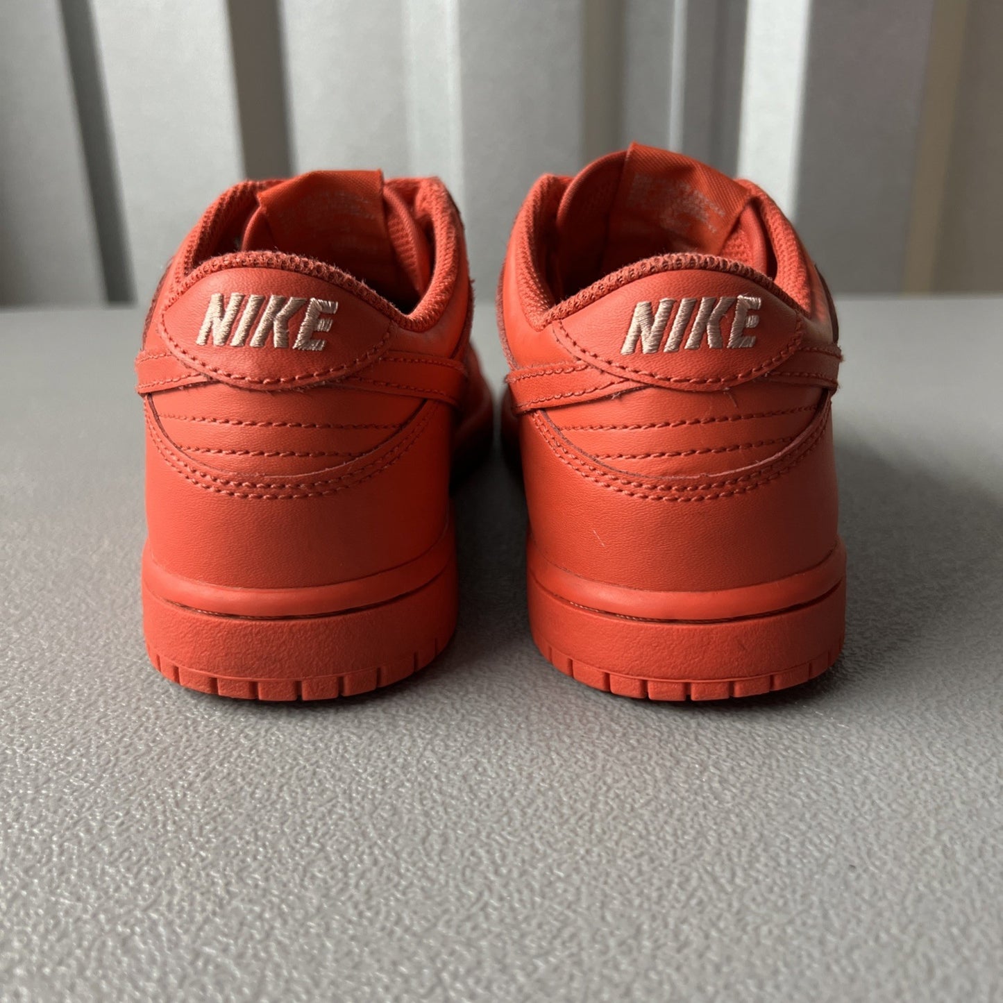 Size 2Y-Nike Dunk Low ‘Triple Red’ (Preschool)
