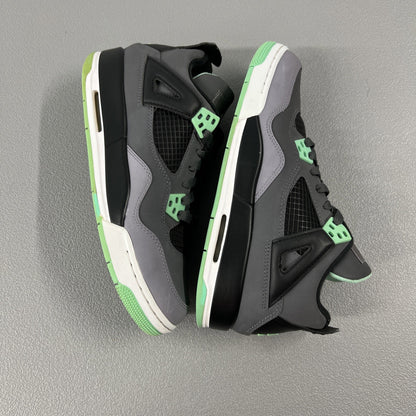 Size 6.5 Y or 8 Wmns - Jordan 4 Retro ‘Green Glow’ GS