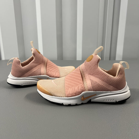 Size 5Y - Nike Presto Extreme GS 'Bleached Coral’
