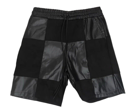 Size L-EPTM Shorts Checkered in black