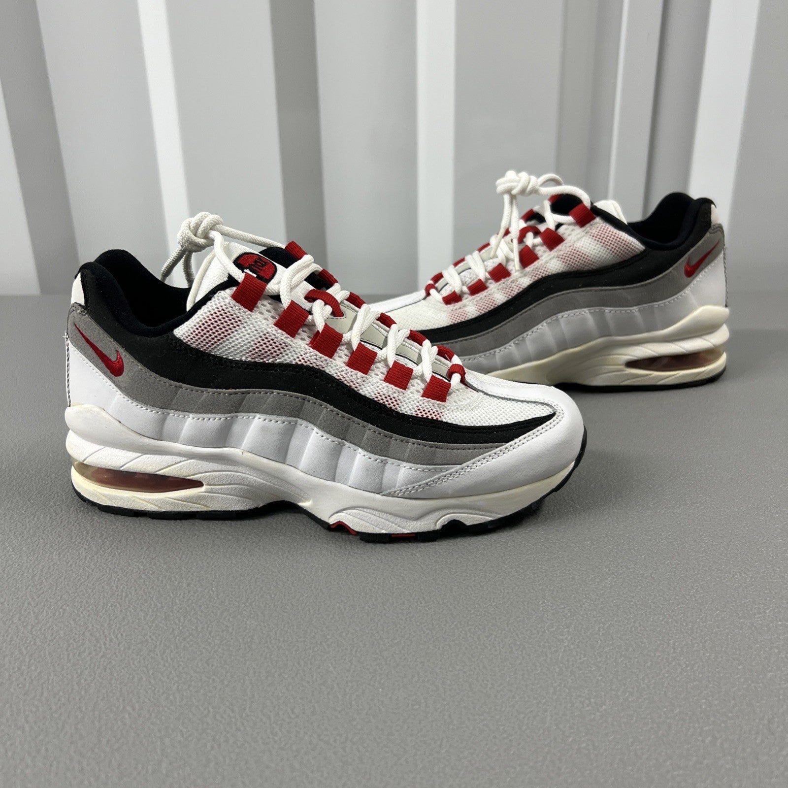 Size 5Y or 6.5 Wmns - Nike Air Max 95 (GS)  ‘White Cement Red’ 307565-104