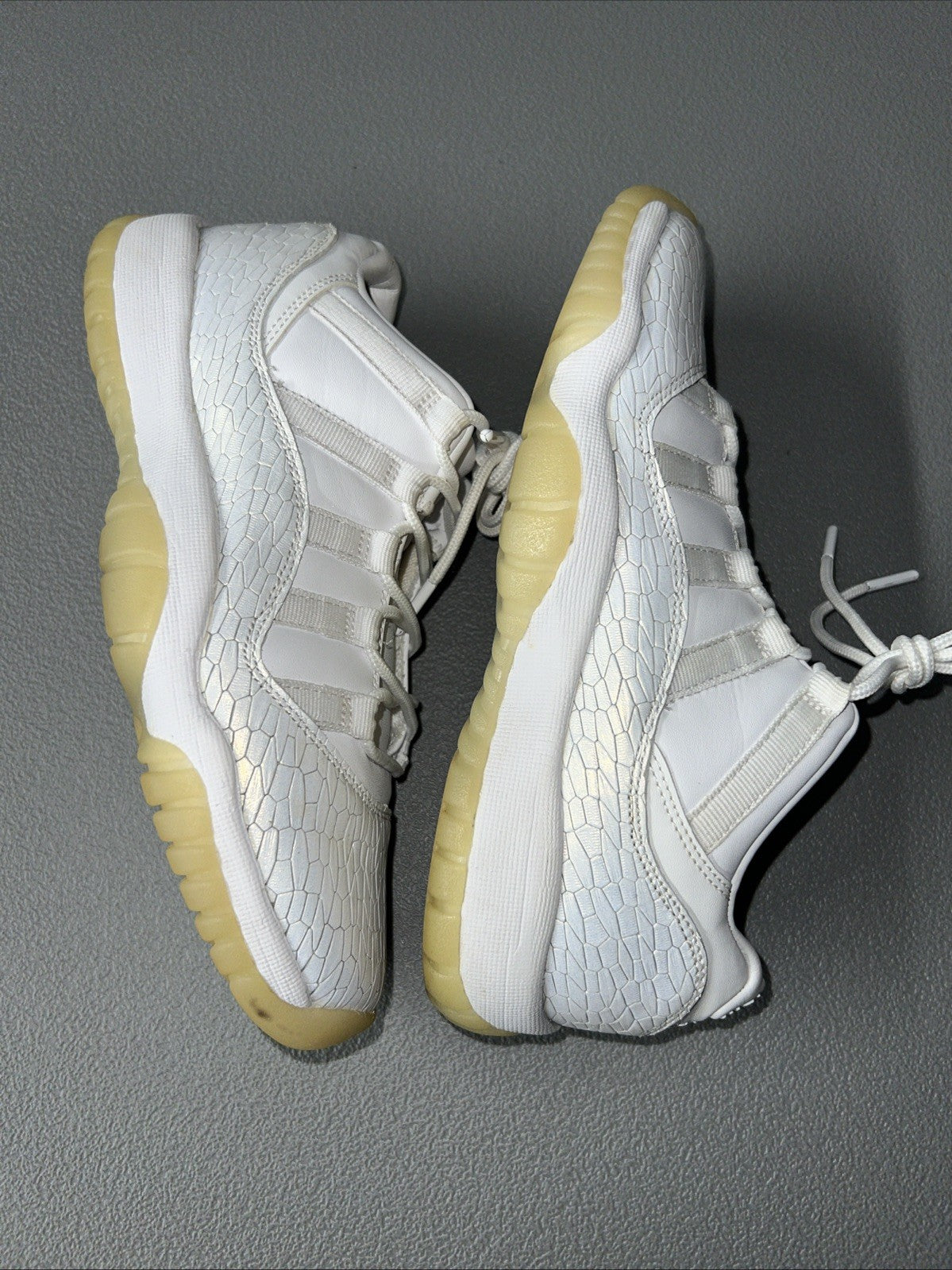 Size 5.5Y or 7 Wmns - Jordan 11 Retro Low Heiress Pure Platinum (GS) 897331-100