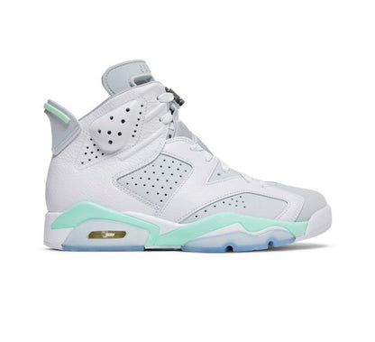 Size 11 Wmns or 9.5 Men’s - Air Jordan 6 Retro ‘Mint Foam’
