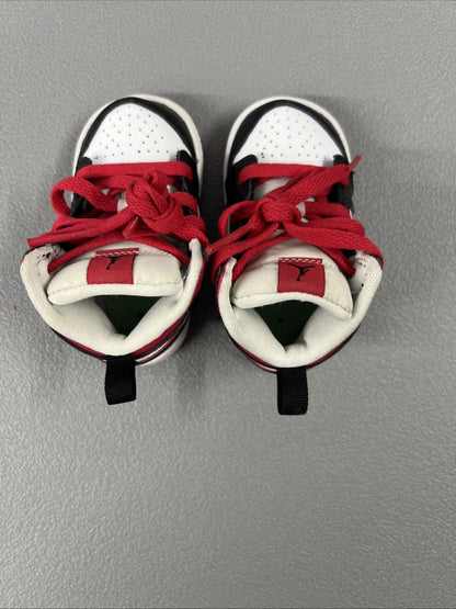 Size 4C-Air Jordan (TD) Air Jordan 1 Mid 'White Very Berry' 640735-016